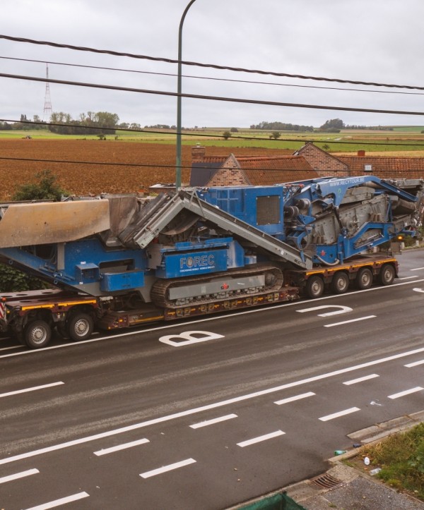 29m de convoi pour 72T de concasseur